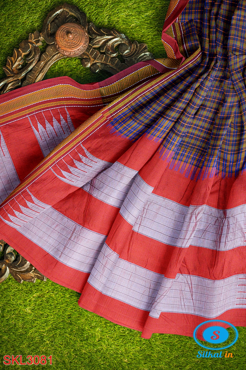 10 New Collection of Checked Sarees for Glamorous Look