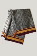 GULEDGUDDA KHANA COTTON DUPPATTA WITH TASSELS