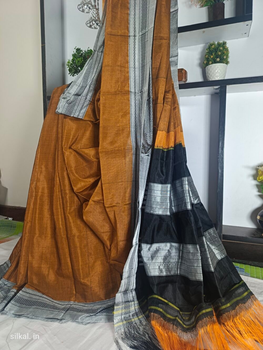 Ilkal Handloom Viscose Cotton Silk Chikki Paras Border Saree